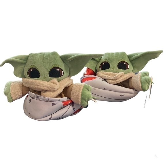 STAR Wars Mandalorian Set Of 2 The Child Bounty Collection Hideaway Plush Toy - Picture 1 of 12